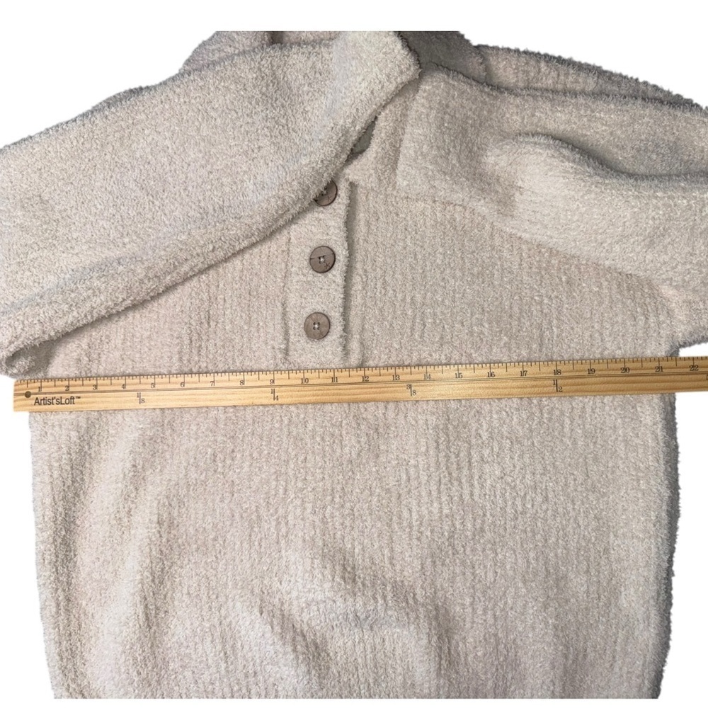 See clip 😍 New Barefoot Dreams Cozychic Button Placket Pullover. NWOT - Picture 8 of 17